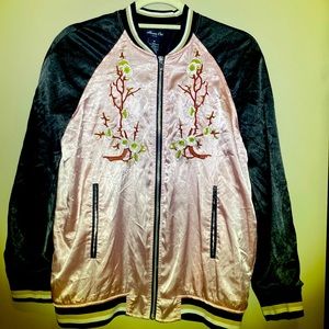 Super stylish Japanese Cherry Blossom jacket by Anna Caí. Size is medium.